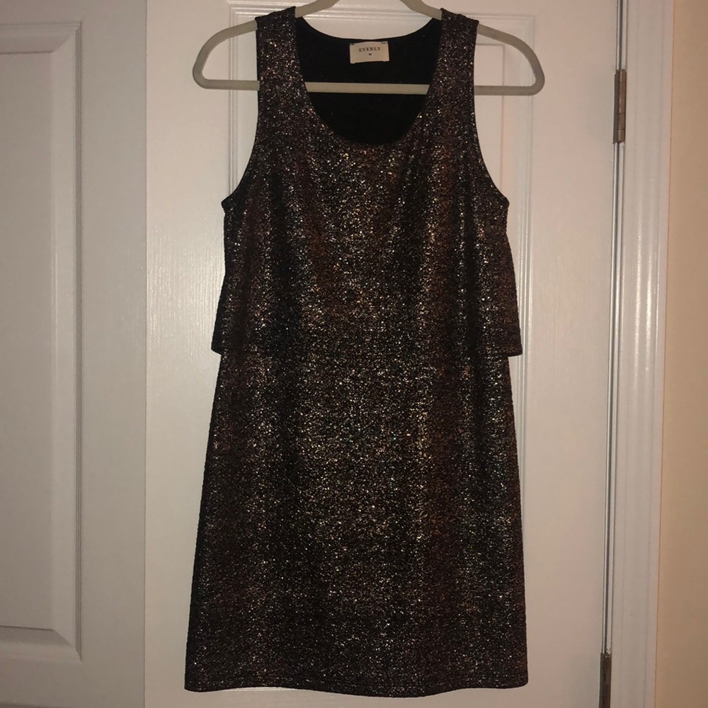 ❗️PRICE DROP❗️Everly Metallic mini dress